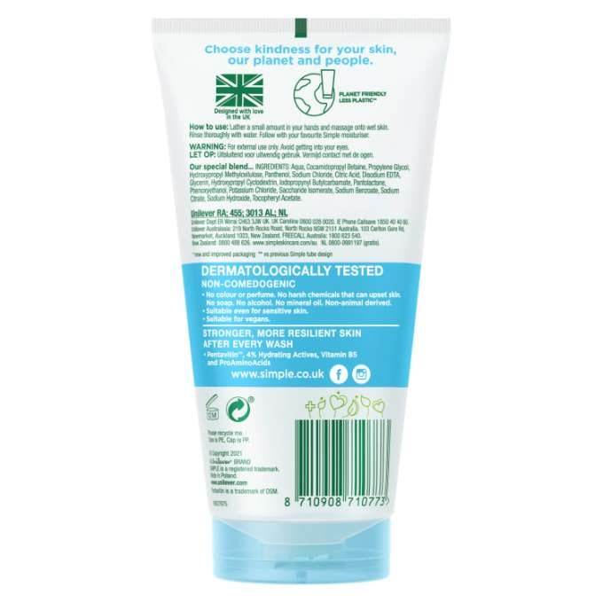 Simple%20Water%20Boost%20Micellar%20Facial%20Gel%20Wash%20-%20150ml%20-%20Image%203