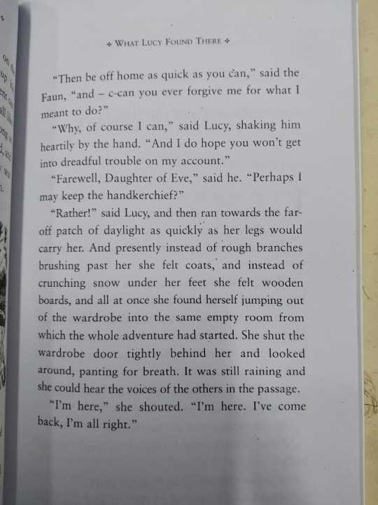 The%20Lion,%20the%20Witch%20and%20the%20Wardrobe%20(The%20Chronicles%20of%20Narnia)%20by%20C.%20S.%20Lewis%20-%20Image%204