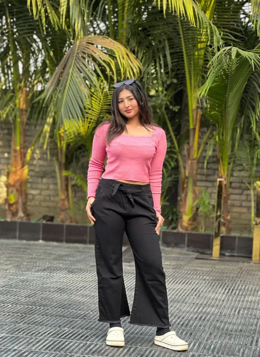 Denim%20Plazzo%20pant%20Stylish%20new%20Trendy%20look%20Jeans%20Pant%20For%20Women%20-%20Image%204
