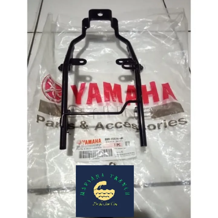 Yamaha%20MT15%20Headlight%20Clam%20Rod%20Khacha%20or%20Headlight%20Stay%20-%20Image%202