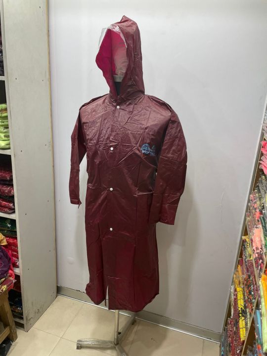 Trendsetter%20-Upscale%20Living%20-Raincoat%20Yellow%20Polyester%20For%20Men%20-%20Rain%20Coat-%20Inventive%20Choice%20Remarkable%20-%20Disclose%20Styles%20&%20Luxe%20-%20Image%202
