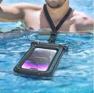 USAMS Phone Waterproof Pouch 7 inch (US-YD011)- Black Color