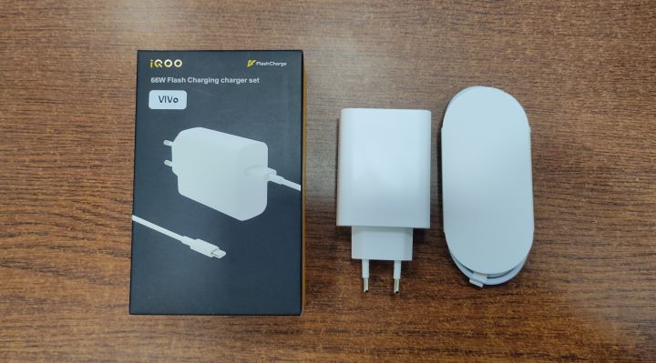 Vivo%20120W%20Flash%20Charging%20Fast%20Charger%20Adapter%20with%20USB%20Type%20C%20to%20Type%20C%20Cable%20Compatible%20with%20vivo%20X90%20Pro%20X80%20X70%20Pro%20Neo6%20Neo7%20Wall%20Charger%20(Adapter%20and%20Cable)%20-%20Image%204