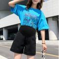 2023Summer New Pregnant Women's Denim Shorts Artistic Retro Loose Shorts Belly Support Pants High Waist Slimming Summer Fashion. 