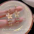Opal Flower Earrings Acrylic Rhinestone Tassel Fashion Stud Earrings Elegant 1 Pair Jewelry for Women. 