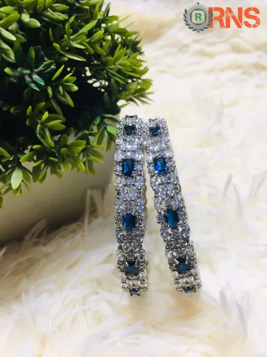 Exclusive%20Diamond%20Cut%202pc%20Churi%20For%20Woman%20-%20Image%203