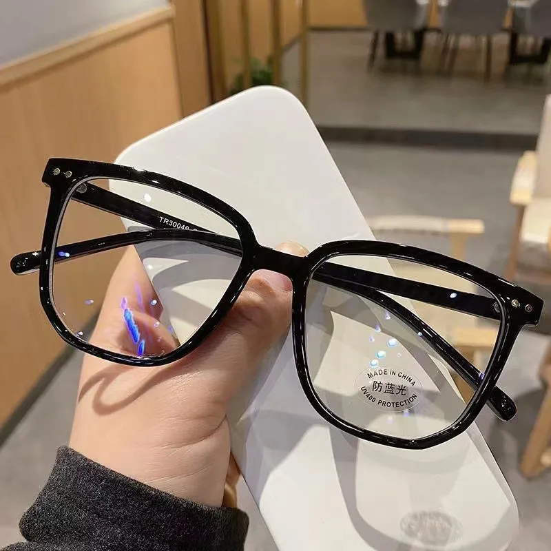 Big black frame eyeglasses fashion