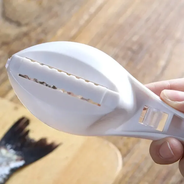 1%20pisFish%20Skin%20Brush%20Scraping%20Kitchen%20Fish%20Scale%20Cleaner%20Fast%20Remove%20Fish%20Knife%20Cleaning%20Peeler%20Scaler%20Scraper%20Kitchen%20Tool_Jess%20Gadget%20-%20Image%206
