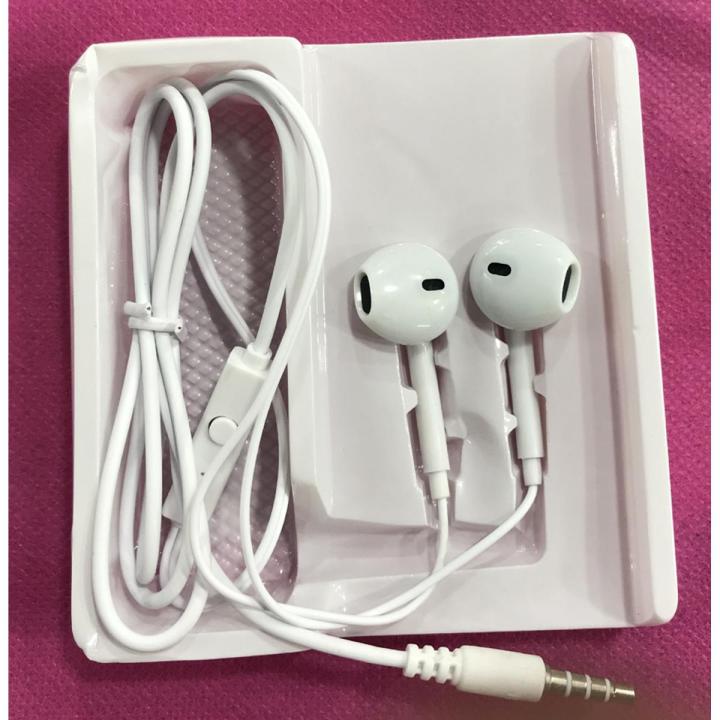 White Realme C2 Earphone Price Earphone Jack Realme C Type