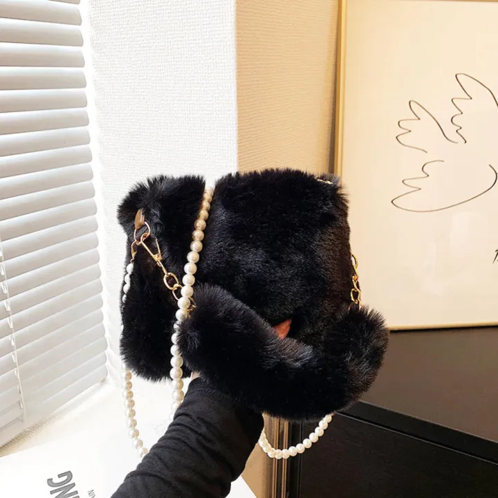 Messenger%20Bag%20Winter%20Square%20Bag%20Winter%20Underarm%20Bag%20Ins%20Package%20Plush%20Crossbody%20Bag%20Fashion%20Square%20Bag%20Plush%20Bag%20-%20Image%208