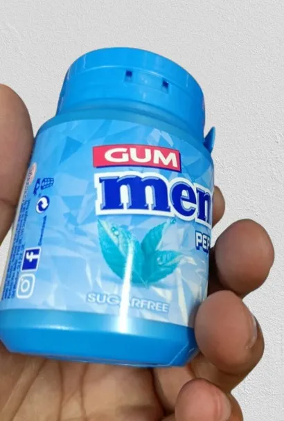 Mentos%20Gum%20White%20Peppermint%20-%2056gm%20(Sugar%20Free)%20-%20Image%203