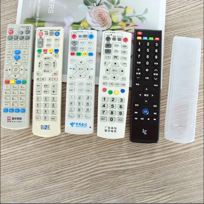 Silicone%20Remote%20Control%20Cover%20%E2%80%93%2018.5cm%20x%205cm%20Protective%20Case%20for%20TV,%20Set-Top%20Box%20&%20AC%20Remotes%20-%20Image%204