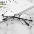 Round Fashion Sunglass For Men or Woman. 