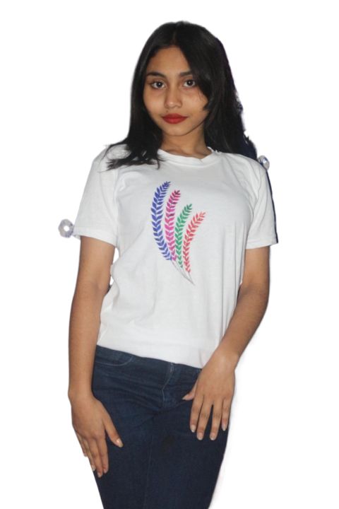 Customizable hand painted t-shirt