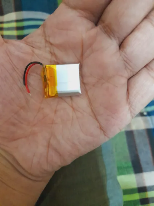 BLUETOOTH%20Headphone%20and%20smart%20watch%20Battery%203.7V%20300mAh%20Rechargeable%20Battery%203.7V%20Battery%20Size%2020%C3%9720%C3%975mm%20-%20Image%203