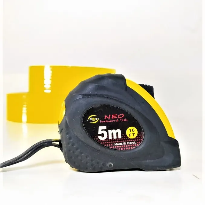 5%20m%20professional%20Measuring%20Tape%20With%20luxury%20rubber%20grip.%20Stainless%20steel%20Measuring%20tape.%20-%20Image%203