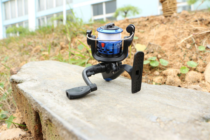 Fishing%20Reel%20Wheel%20with%20Free%20Line-JL200-Wheel-Rel-Slick-JL%20200%20-%20Great%20to%20Have%20-%20Image%205