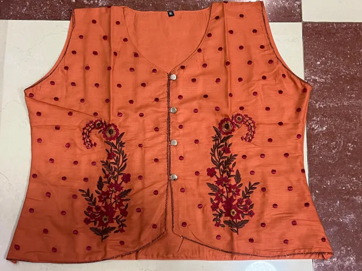 Elegant%20Embroidered%20Sleeveless%20Blouse%20Top%20for%20Girls%20-%20Floral/Geometric%20Pattern,%20Regular%20Fit%20-%20Image%208