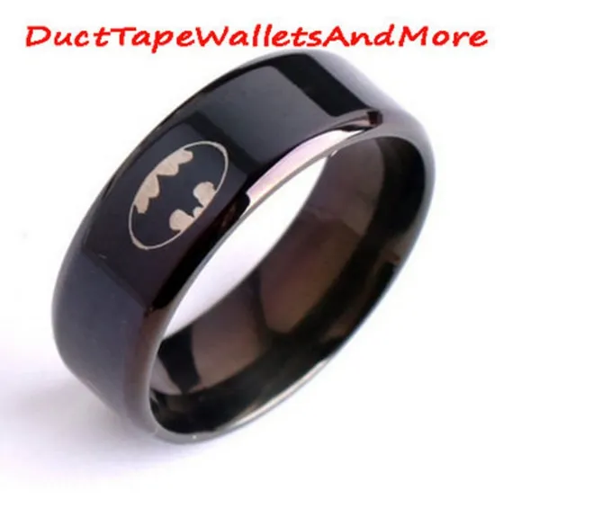 DC%20Comics%20inspired%208MM%20Black%20Band%20Batman%20Logo%20Symbol%20Stainless%20Steel%20Ring%20-%20Image%203