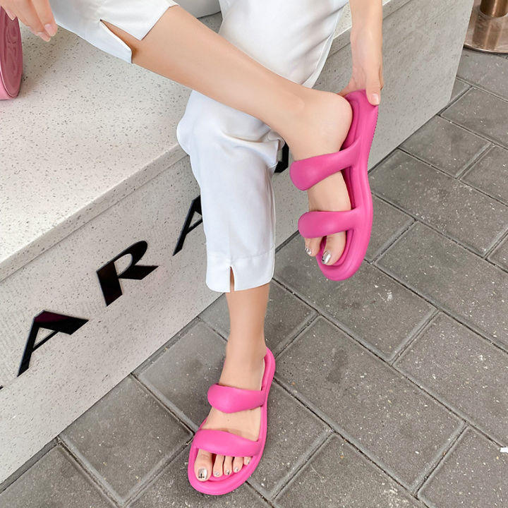 Slippers with a sense of, female Internet celebrities ins, tide bread, wear double belts, flat soles, soft soles, European and American style trend, EVA sandals