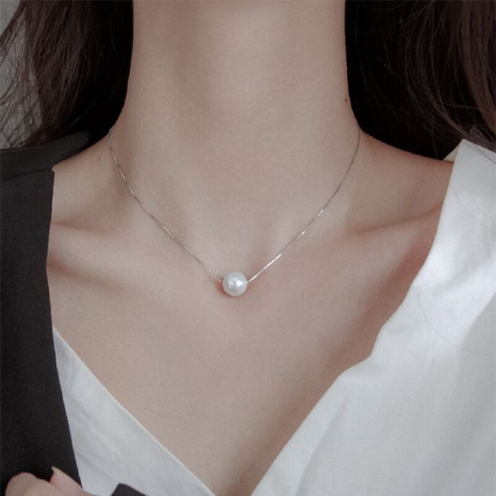 Korean stylish Girls Pearls Necklace For Woman