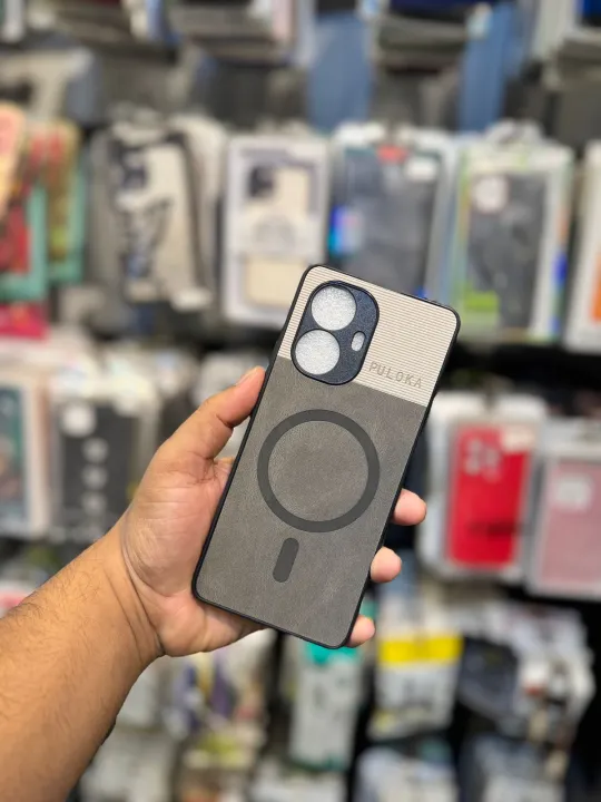 Realme%2010%20pro%20plus%20Edge-Reinforced%20Shockproof%20Cushion%20Back%20Clear%20Hybrid%20Transparent%20Hard%20Cover%20Casing%20(Back%20Case%20Cover%20For%20Smartphone)-E_Store%20-%20Image%203