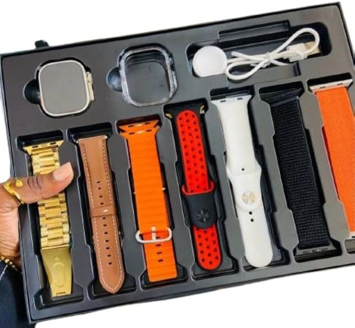 DT900%20Ultra%209%20Smart%20Watch%20(Strap%207+1%20cover%20)%20Smart%20Watch%202.06%20inch%20Full%20HD%20Display%20Screen%20For%20Men%20&%20Women%20Whit%20Wireless%20Charger%20By%20Pucxo%20-%20Image%206