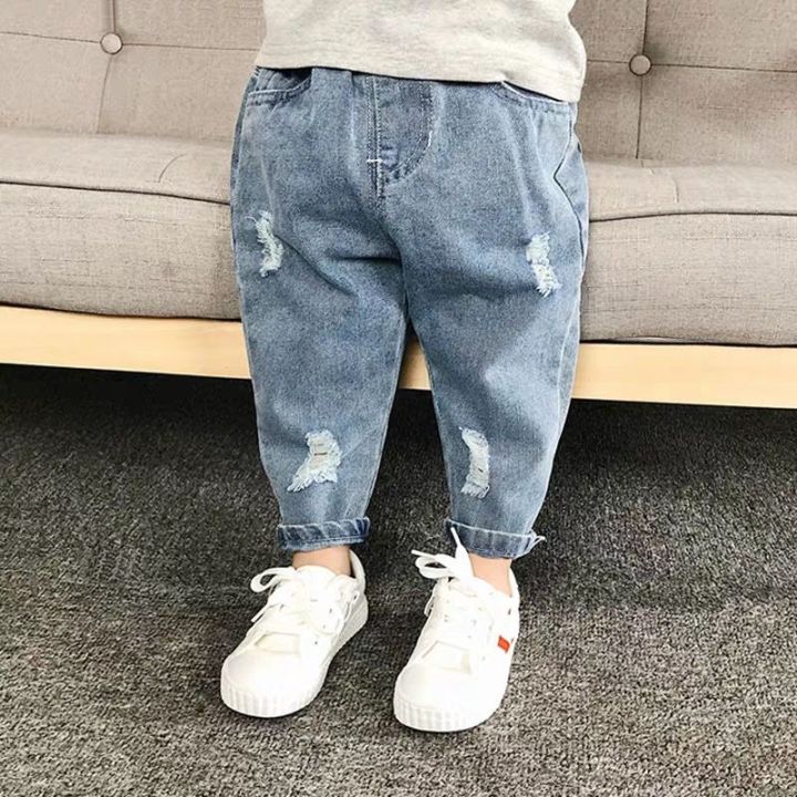 Children's Ripped Jeans Spring and Autumn New 1-8 Girls and Boys Years Old Loose Trousers Baby Western Style Daddy Pants