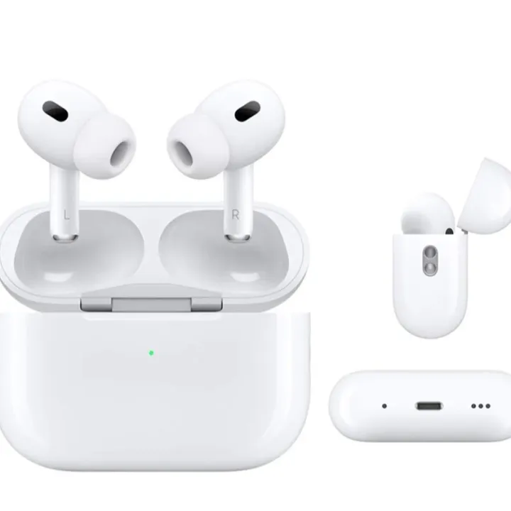 AirPods%20Pro%202nd%20genaration%20Made%20in%20Dubai%20Wireless%20Charging%20%20Bluetooth%20Earbuds%20-%20Image%209