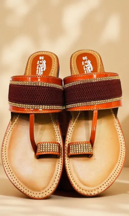 Elegant%20flat%20shoes%20for%20woman%20-bloomwalk%20-%20Image%202