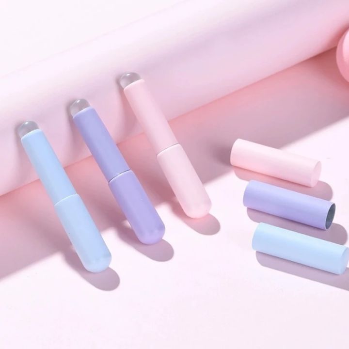Upgrade%20Silicone%20Lip%20Brush%20With%20Cover%20Angled%20Concealer%20Brushes%20Lip%20Balm%20Lip%20Gloss%20Round%20Head%20Concealer%20Brushes%20Make%20Up%20Brushes%20-%20Image%205