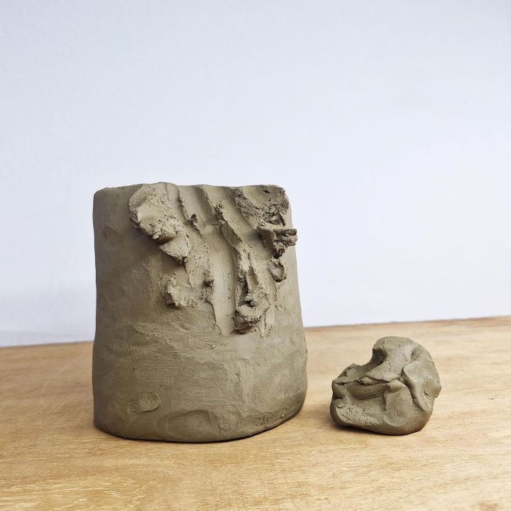 Exclusive%20Terracotta%20Clay%20for%20Modelling,%20Sculpting,%20and%20Art%20&%20Craft%20Projects%20-%20Air%20Dry%20Clay%20for%20Children%20&%20Professional%20Artists,%20Ready%20to%20Use%20Natural%20Eco%20Friendly%20Filtered%20Molding%20Clay%20-%20Image%208