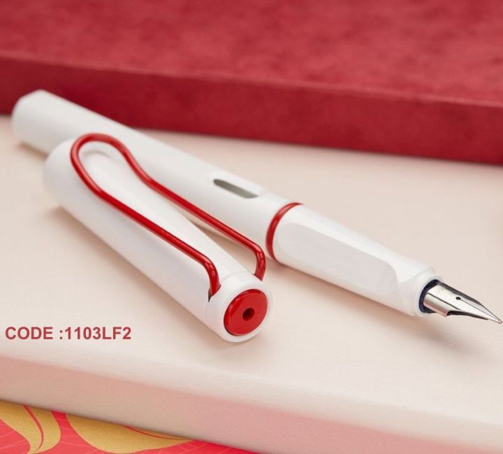 LAMY%20safari%20Fountain%20Pen%20-%20Image%202