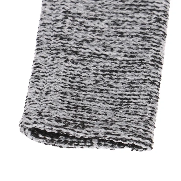 Use%20the%20Cut-Resistant%20Hand%201%20Pair%20of%20Repeatable%20Finger%20Sleeves%20Cut-Resistant%20Protective%20Fingertip%20Covers%20-%20Image%204