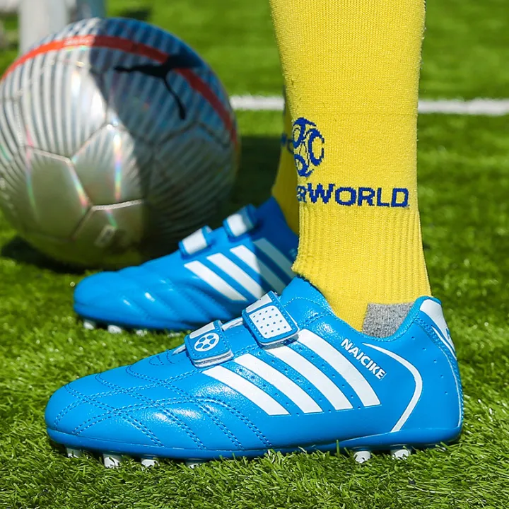 Men's%20broken%20football%20equipment,%20ball%20shoes,%20children's%20football%20shoes,%20children's%20sports%20shoes,%20nail%20training,%20students'%20children's%20shoes%20-%20Image%202