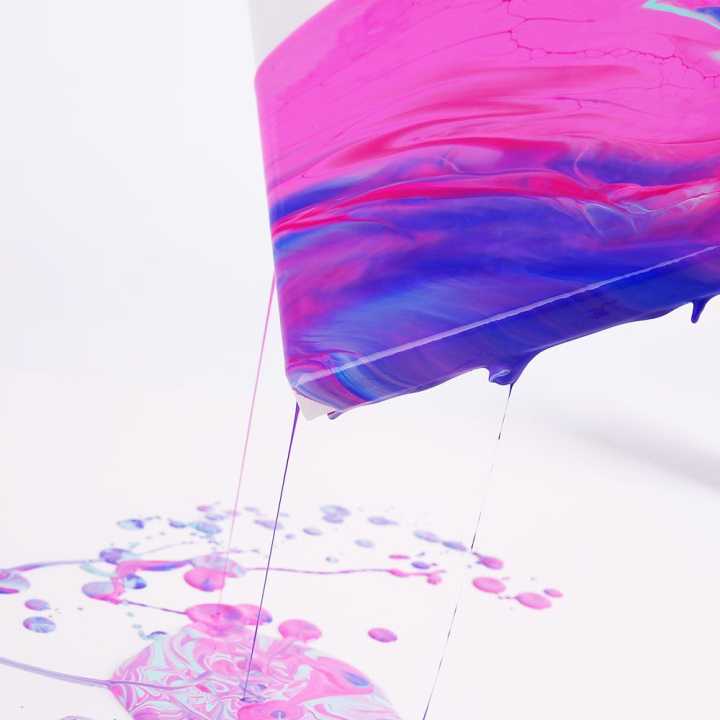 Mont%20Marte%20Pouring%20Acrylic%2060ml-Aurora%20-%20Image%204