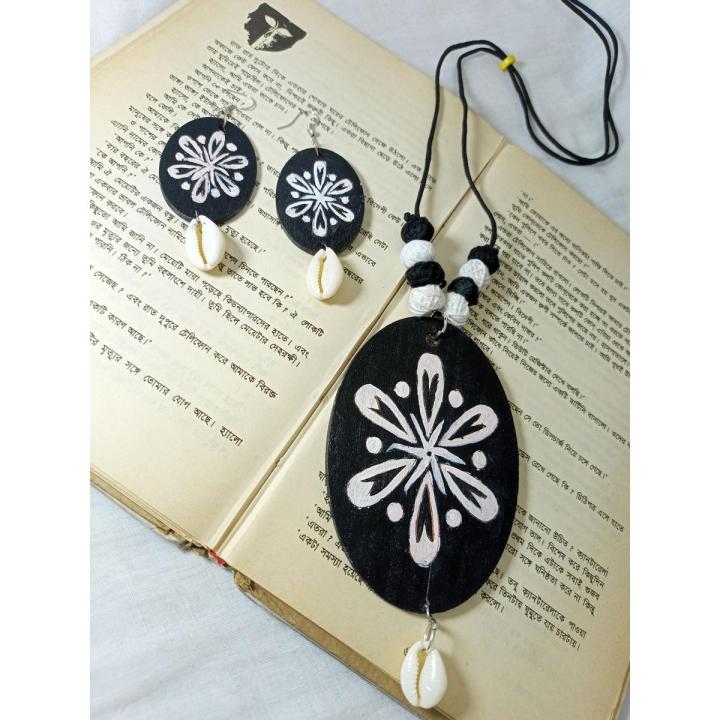 Wooden Pendant Necklace Handmade Wooden Jewellery Yin Yang Wood