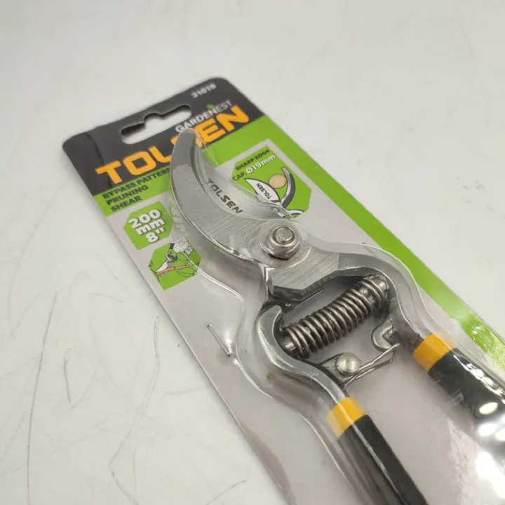 TOLSEN%208"%20Garden%20Pruning%20Shear%20Bypass%20Pattern%20200mm%20or%208%20Inch%20Dipped%20Handle%20Model:%2031018%20-%20Image%204