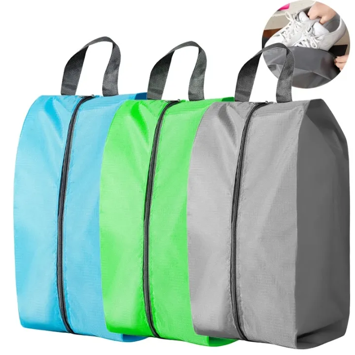 Mini%20Shoe%20Storage%20Bag%20with%20Zipper%20&%20Handle%20%E2%80%93%20Non-Woven%20Travel%20Shoe%20Organizer%20-%20Image%204