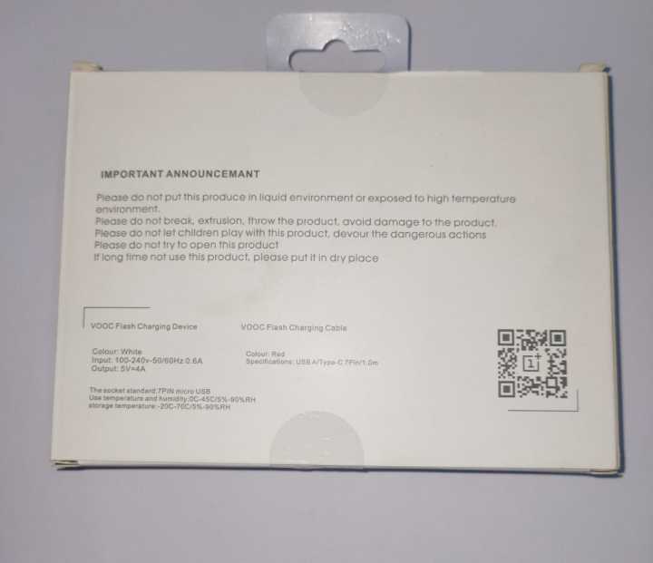 Dash%20Charger%20Super%20Flash%20Fast%20Charger%20For%20One%20Plus%20With%20Type%20C%20Cable%201M/%203%20Feet%20-%20Charger%20-%20Image%203
