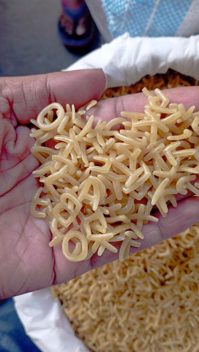 Chips%20Ready%20To%20Fry%20(Alphabet%20Shape)%201kg%20-%20Image%202