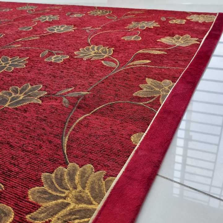 GOLD%20in%20RED-%20Floor%20Mat/%20Area%20Rug%20-%20Small%20Size%20-%20Image%206