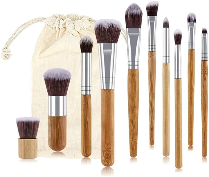 Bamboo%20Makeup%20Brush%20Set%20-%2011%20PCS%20-%20Image%202