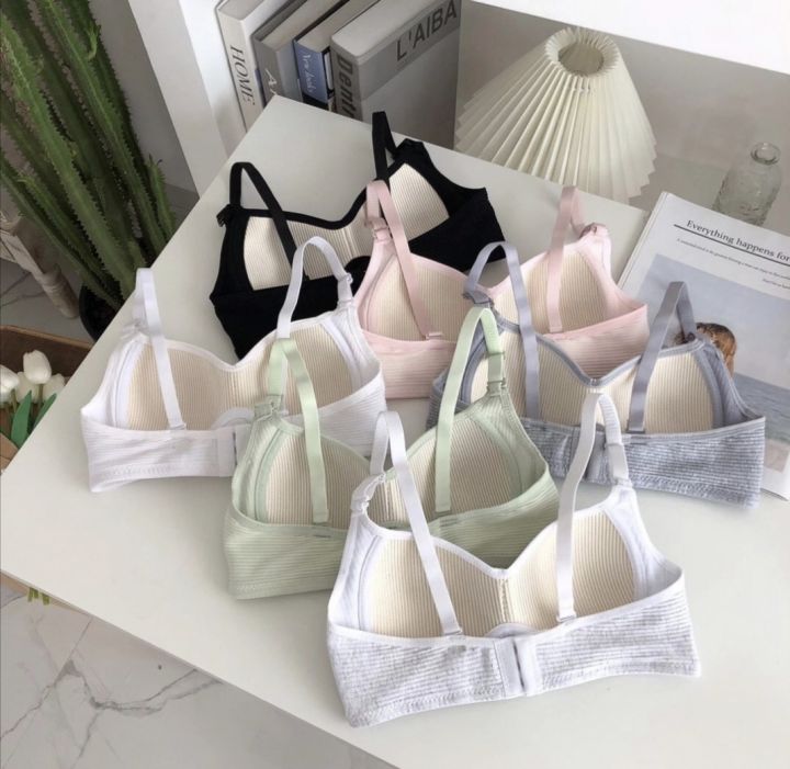 Imported%20Premium%20Adjustable%20Comfortable%20and%20Breathable%20Padded%20Push%20Up%20Bra%20for%20Women%20-%20Image%202