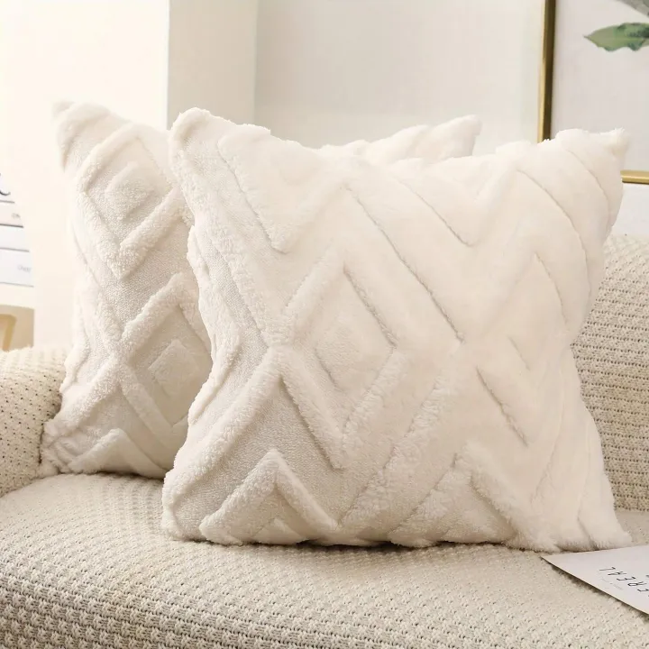 1pc%20Decorative%20Faux%20Wool%20Throw%20Pillow%20Covers%20Christmas%20Soft%20Plush%20Fuzzy%20Short%20Fleece%20Square%20Patterned%20Cushion%20Cases%20Solid%20Pillow%20-%20Image%203