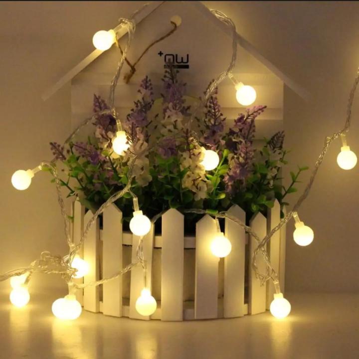 28%20Pieces%20Warm%20White%20snow%20Ball%20Fairy%20Lights%20-%20Image%202