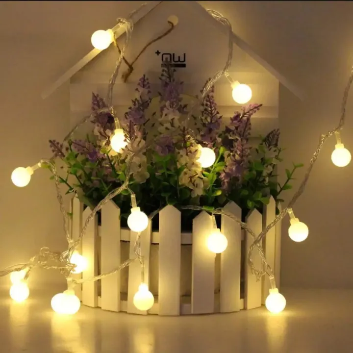 28%20Pieces%20Warm%20White%20snow%20Ball%20Fairy%20Lights%20-%20Image%202