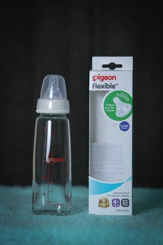 PERISTALTIC%20NIPPLE%20SN%20GLASS%20BOTTLE%20240ML%20-%20Image%203