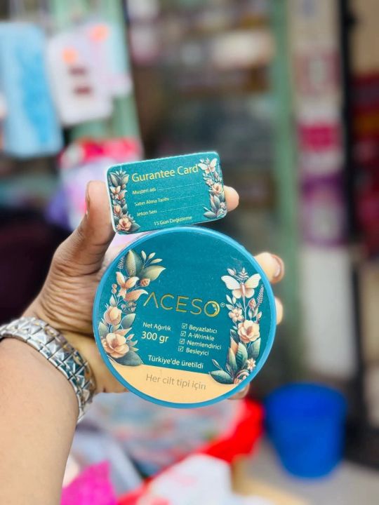 ACESO%20Whitening%20Body%20Cream%20300gm%20-%20Image%204