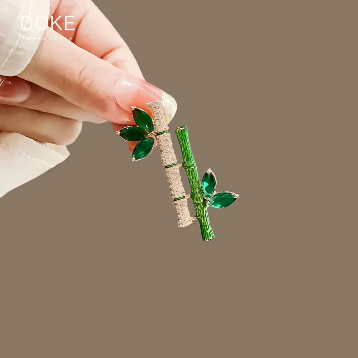 Temperament%20Elegant%20Retro%20Green%20Plant%20Imitation%20Emerald%20Bamboo%20Shape%20Brooch%20Pin%20For%20Women%20Brooches%20Suit%20Collar%20Dress%20Accessories%20-%20Image%206